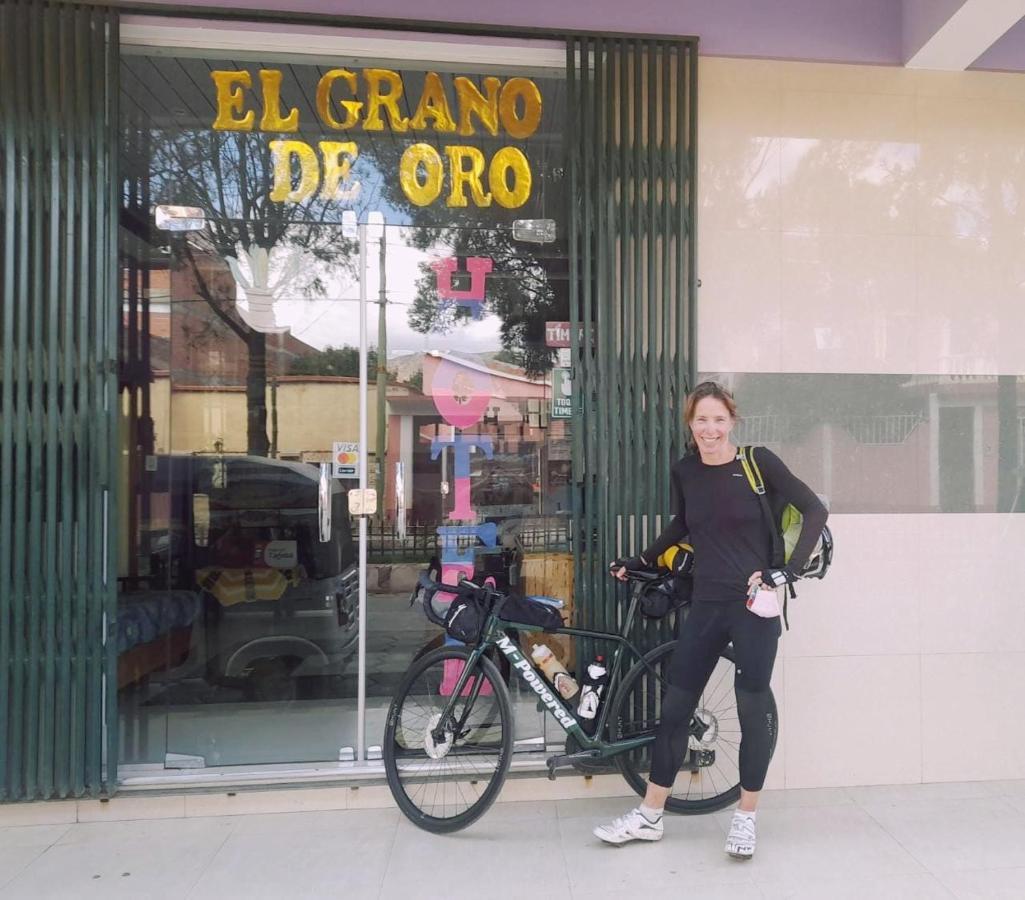 El Grano De Oro Hotel Tupiza Exteriör bild
